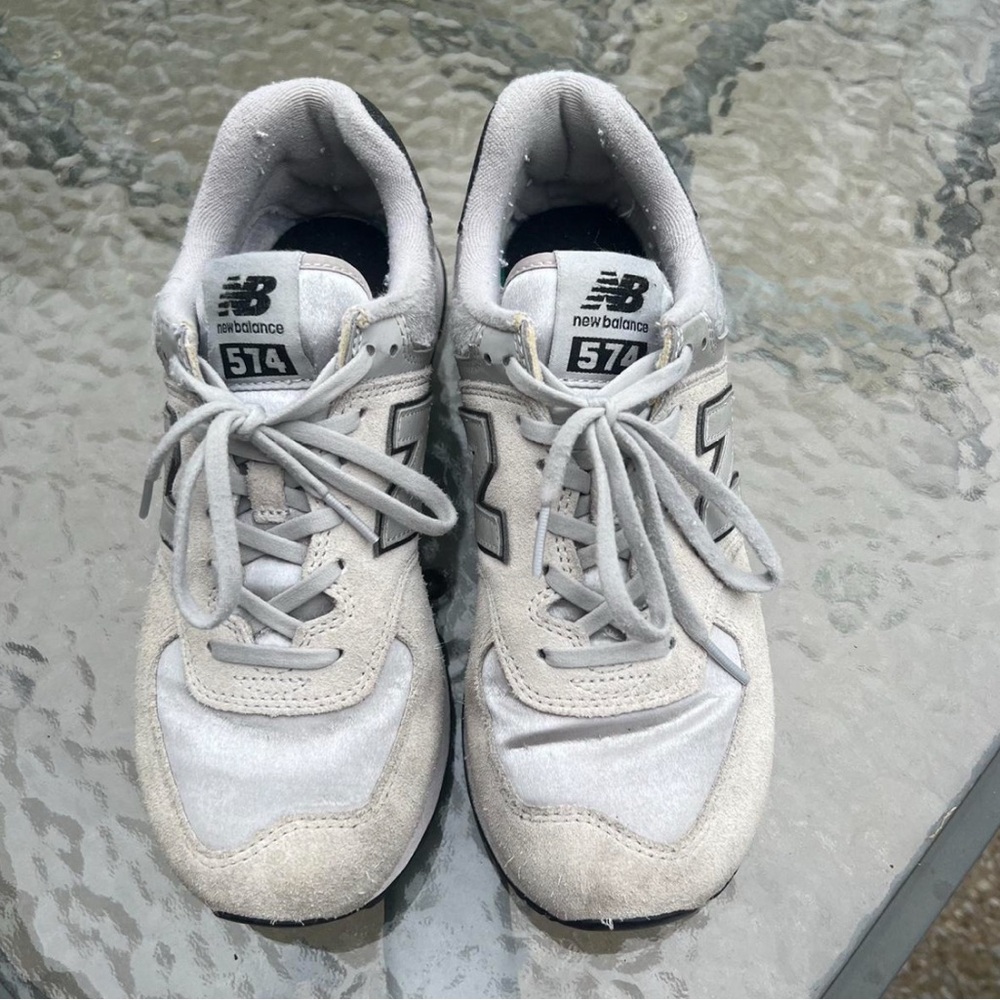 New Balance 574 Light Gray Sneakers